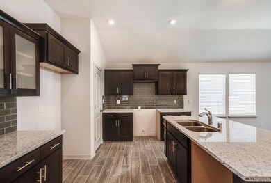 421 Plateau Dr, Socorro, TX 79927 - photo 6