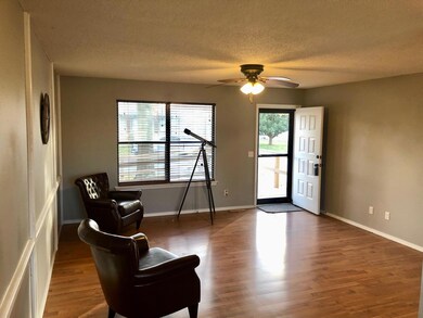 Livingroom (2)