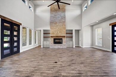 1032 Estancia Blvd, Weatherford, TX 76088 - photo 6