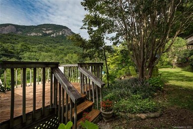 Deck off the front yard with Chimney Rock views!