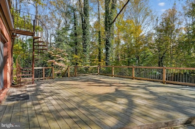 385 Mill Swamp Rd, Edgewater, MD 21037 - photo 6