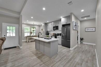 11024 Woods Ln, Cleveland, TX 77328 - photo 4