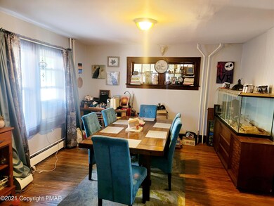 1124 W Main St, Stroudsburg, PA 18360 - photo 5