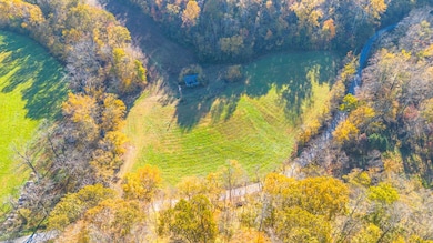 283 Fleeman Rd, Lawrenceburg, TN 38464 - photo 7