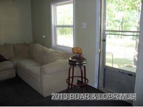 FRONT ROOM