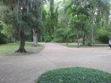 5411 Colvin Ln, Jacksonville, FL 32210 - photo 6