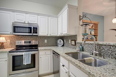 CREM_1600 Long Grove Unit 1427_006
