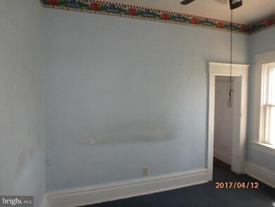 8 Center St, Hancock, MD 21750 - photo 7