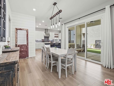 27717 Knoll View Place, Valencia, CA 91381 - photo 7