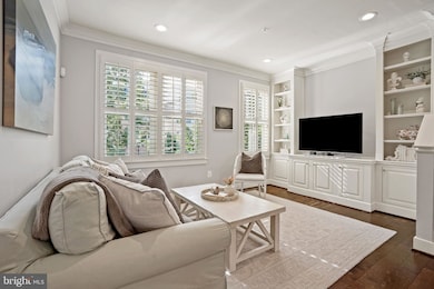 919 N Alfred St, Alexandria, VA 22314 - photo 3