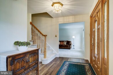 11108 Pinion Ct, North Potomac, MD 20878 - photo 2