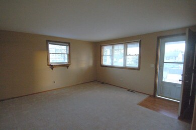 3768 Ardath Rd, Columbus, OH 43228 - photo 2