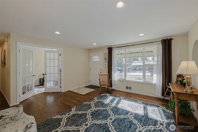 739 SW Shannon Dr, Port Orchard, WA 98367 - photo 6