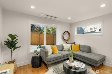 317 NW 86th St, Seattle, WA 98117 - photo 7