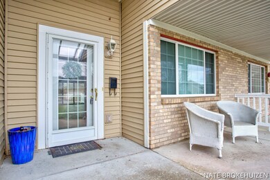 10-web-or-mls-1100-fountain-view-cir-uni