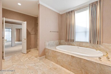 303 Oakleaf-26