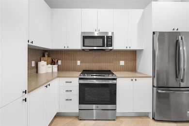 The Tyndall at Robertson Hill unit 421, Austin, TX 78702 - photo 7