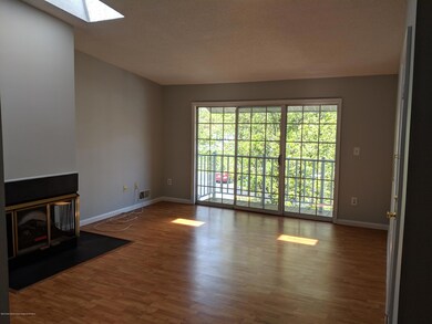 44 Players Cir unit F2, Tinton Falls, NJ 07724 - photo 2