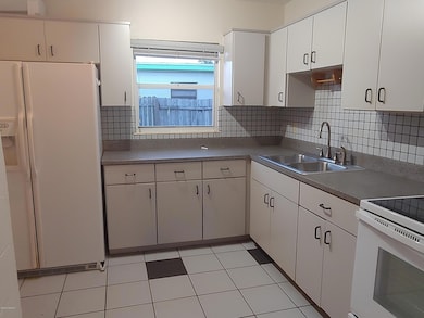 421 S Brevard Ave unit 4, Cocoa Beach, FL 32931 - photo 7