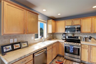 27709 Ridge Way, Stanwood, WA 98292 - photo 5