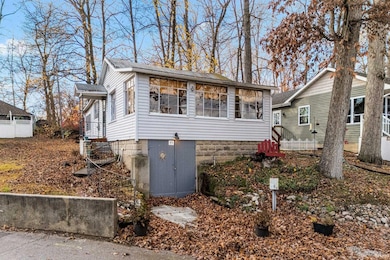 85 Ems B42e Ln, Leesburg, IN 46538 - photo 2