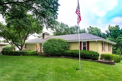 10925 W 51st Terrace, Shawnee, KS 66203 - photo 2