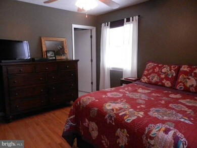 518 Whitacre St, Winchester, VA 22601 - photo 6