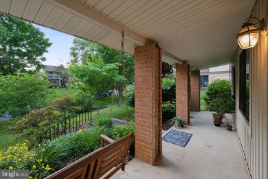 9520 Aspenwood Ct, Montgomery Village, MD 20886 - photo 5