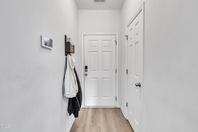 06-114 Montview Way-2