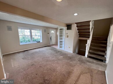 9 Spectator Ln, Owings Mills, MD 21117 - photo 3