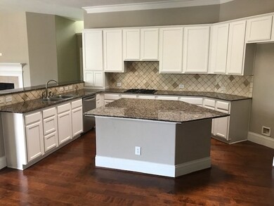 1014 Mustang Dr, Friendswood, TX 77546 - photo 6