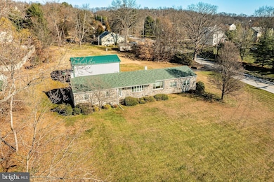 566 Egypt Rd, Phoenixville, PA 19460 - photo 3