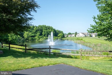 809 Persimmon Ln unit V125, Langhorne, PA 19047 - photo 5