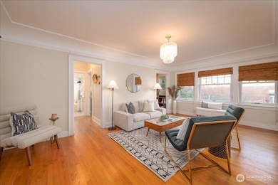 525 16th Ave E unit 403, Seattle, WA 98112 - photo 5