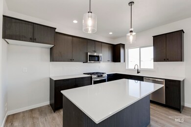 16732 Sentinel Ave, Caldwell, ID 83607 - photo 4