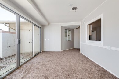 13810 N Silverbell Dr unit 70, Sun City, AZ 85351 - photo 7