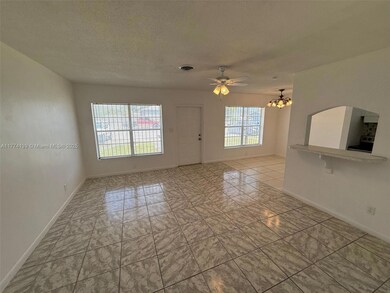 2613 NW 18th Terrace unit 2, Oakland Park, FL 33311 - photo 4