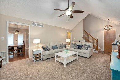 213 N Darrowby Dr, Raymore, MO 64083 - photo 6