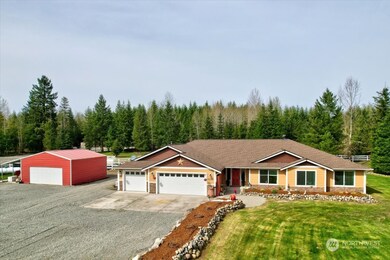 15333 Rainier View Dr SE, Yelm, WA 98597 - photo 2