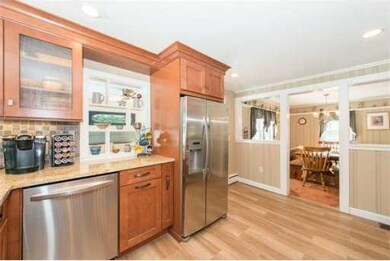 36 Myrtle Ave, Newburyport, MA 01950 - photo 7