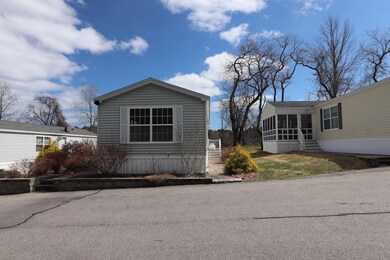 475 Haley Rd unit 3, Kittery Point, ME 03905 - photo 2