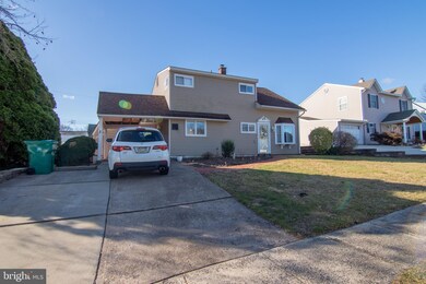 23 Apricot Ln, Levittown, PA 19055 - photo 3