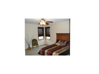Master Bedroom. MASTER BEDROOM WITH WALK-IN CLOSET