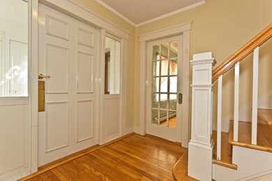 1011 Pleasant St, Worcester, MA 01602 - photo 5