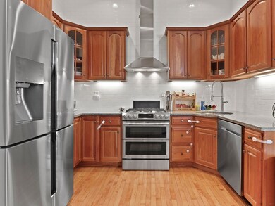 110 O St unit 9, Boston, MA 02127 - photo 3