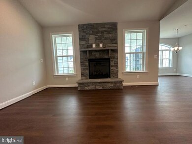 22082 Daffodil Ct, Leonardtown, MD 20650 - photo 6