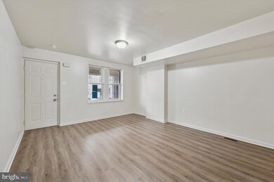 1016 Potter St, Chester, PA 19013 - photo 5