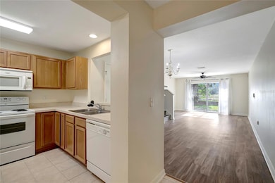 6842 Dartmouth Hill St, Riverview, FL 33578 - photo 7