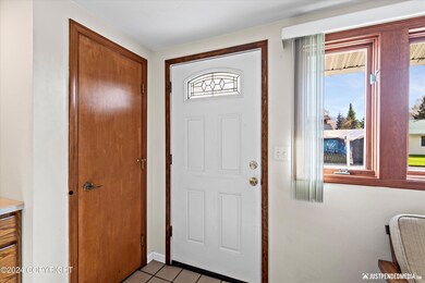 1800 Twining Dr, Anchorage, AK 99504 - photo 6