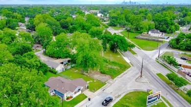 6806 Tuskegee St, Houston, TX 77091 - photo 5